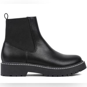 DV by Dolce Vita Lobera Chelsea Ankle Boot